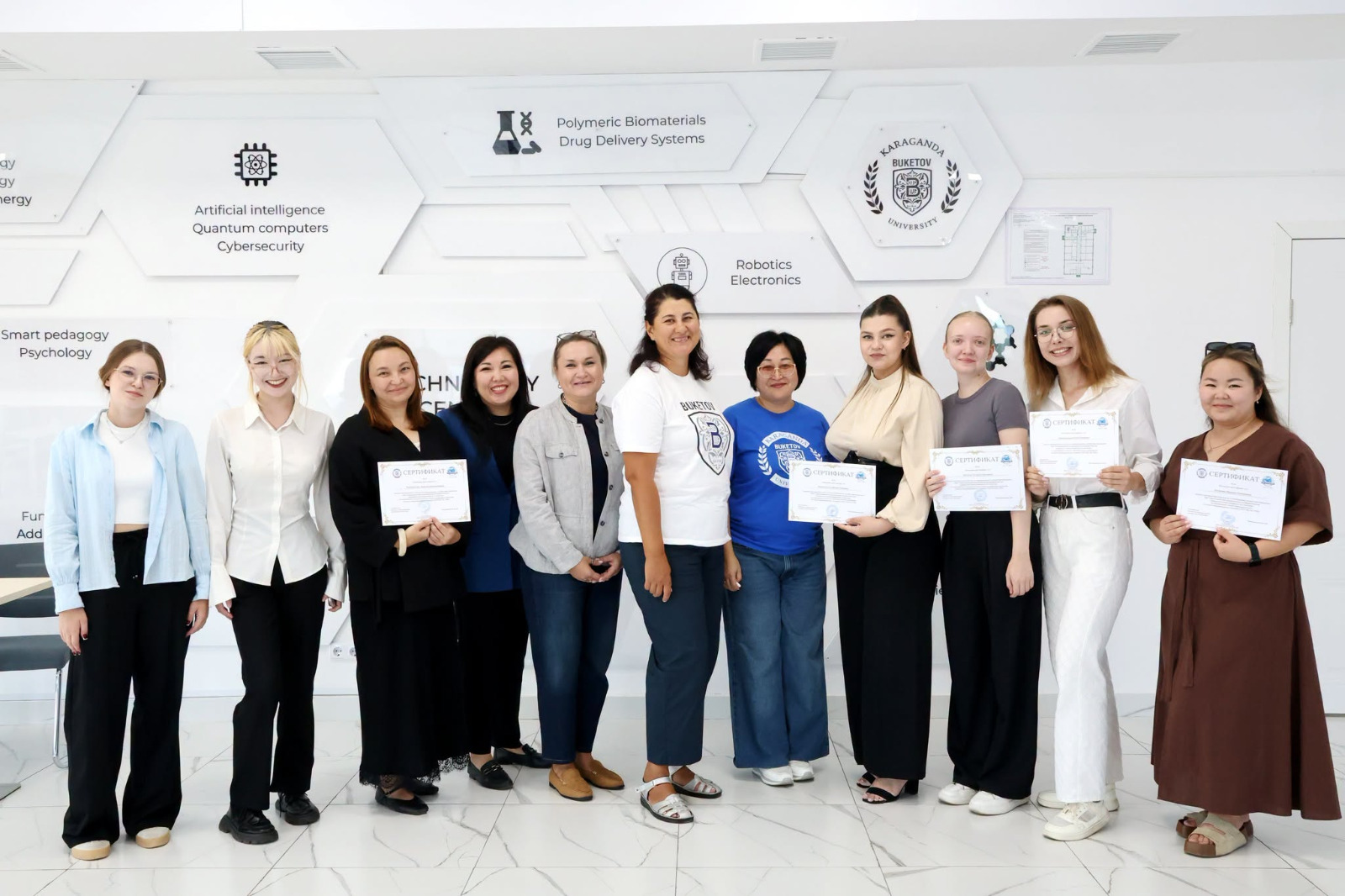 CERTIFICATES PRESENTED TO PSYCHOLOGISTS AT KARNRU!