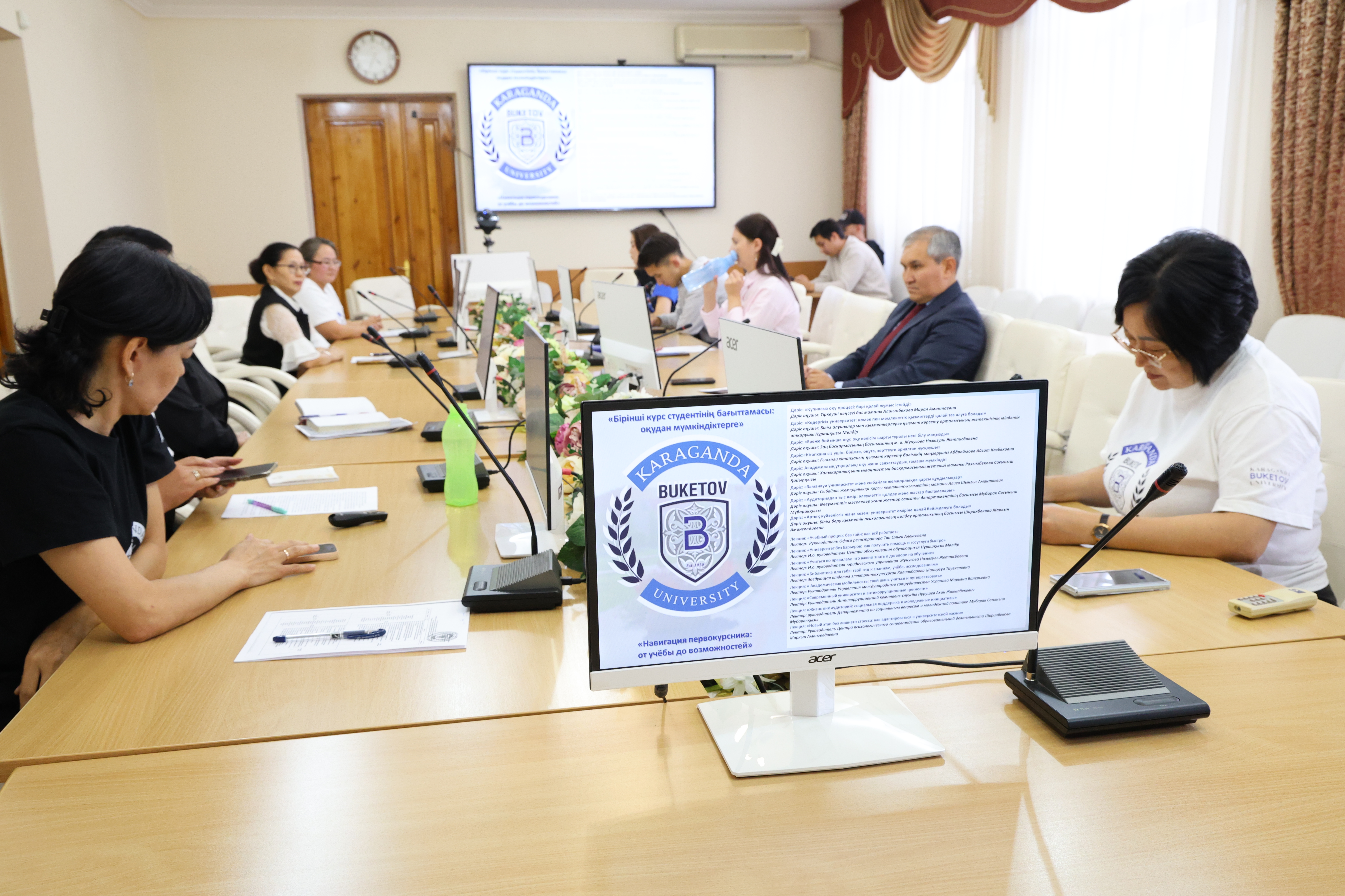 БІРІНШІ КУРС СТУДЕНТІНІҢ ТҰСБАҒАРЫ: БІЛІМНЕН МҮМКІНДІКТЕРГЕ ДЕЙІН